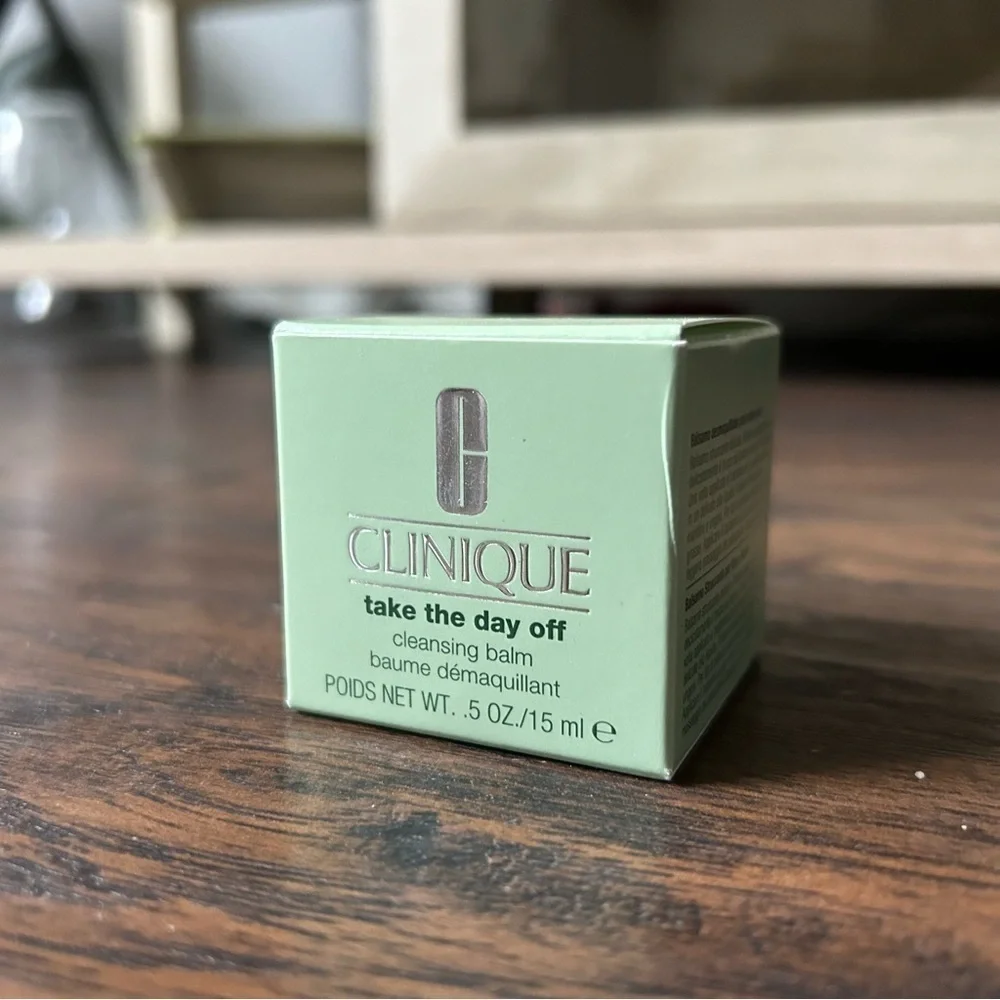 Clinique take the day off cleansing balm